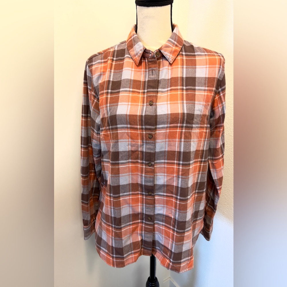 New without tag Uniqlo orange light flannel shirt size M